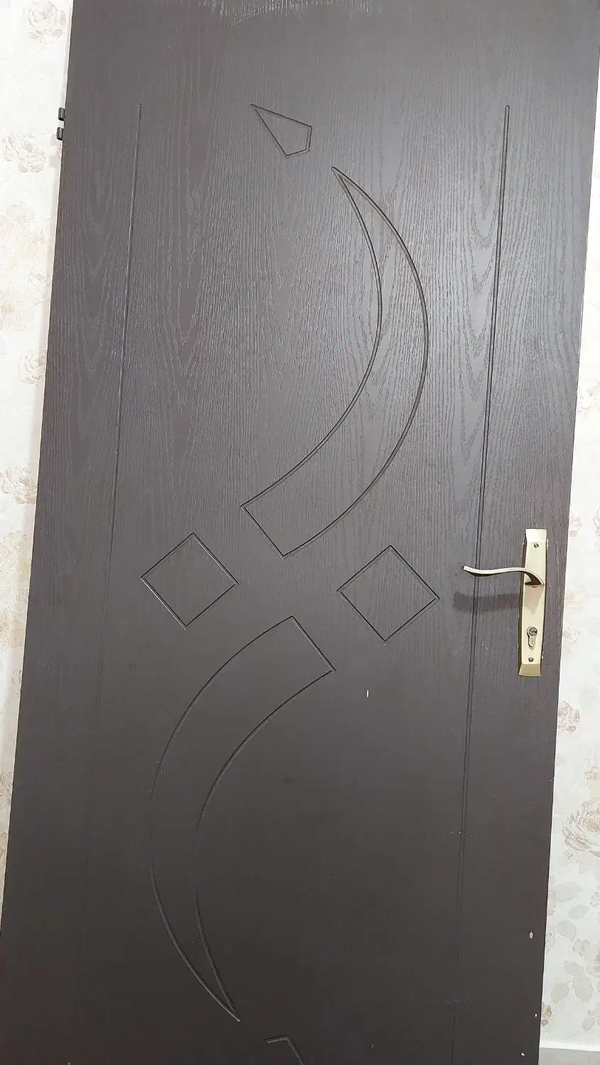 درب ورودی|مصالح و تجهیزات ساختمان|رشت, کوی مهر|دیوار