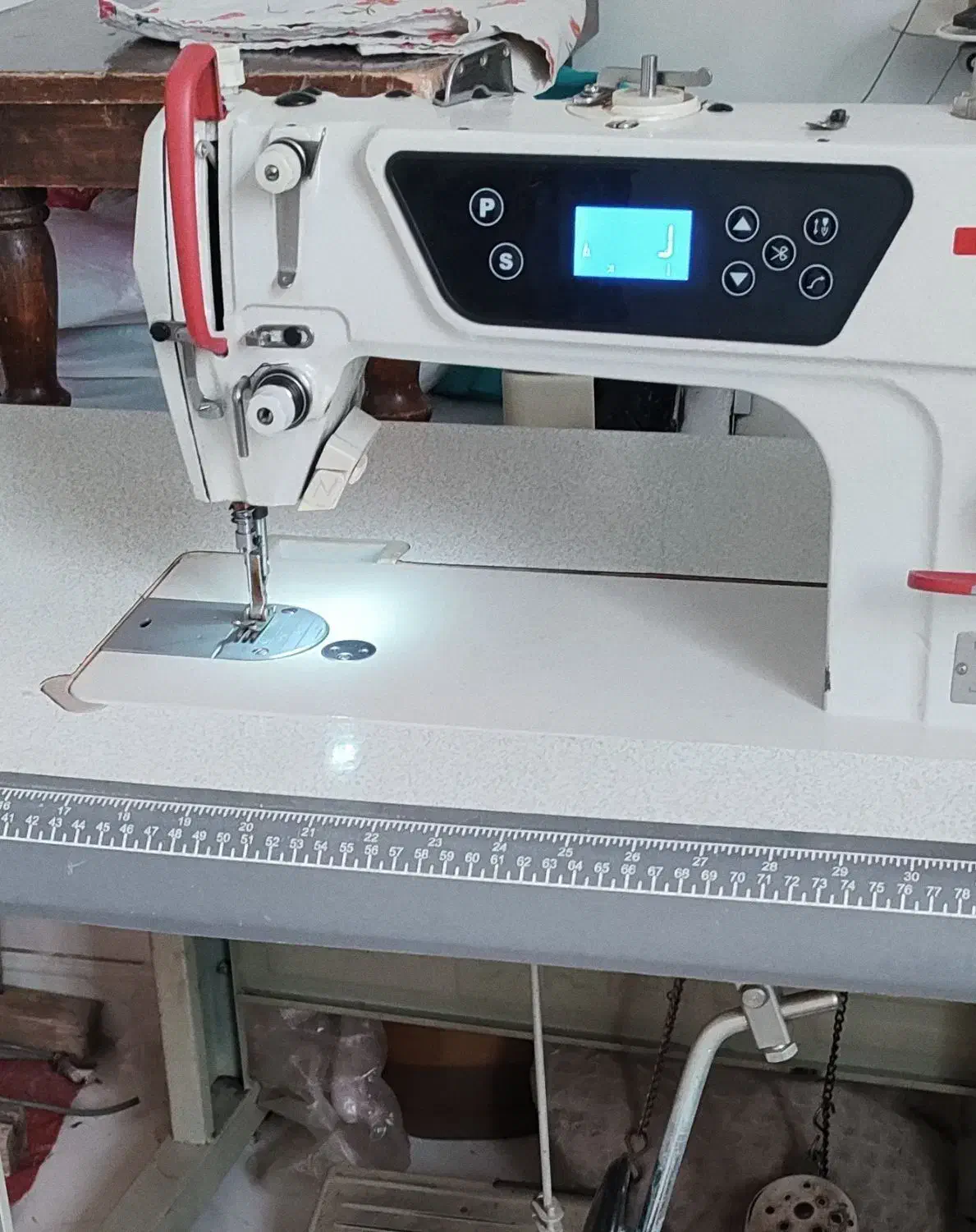 چرخ راسته دوز کامپیوتری سرنخ زن درحدنو|چرخ خیاطی و ریسندگی|قرچک, میرزائی جنوبی|دیوار