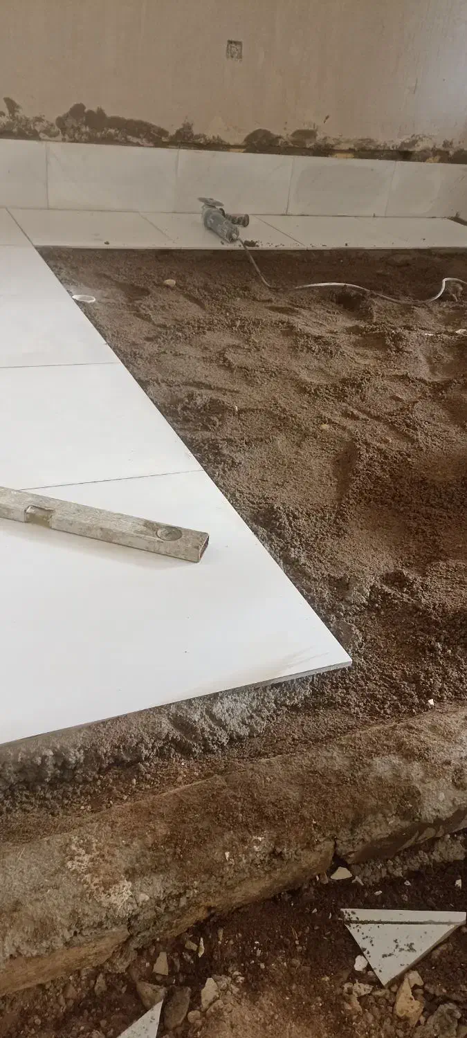 کاشی کاری وسیمانکاری|خدمات پیشه و مهارت|مرند, |دیوار