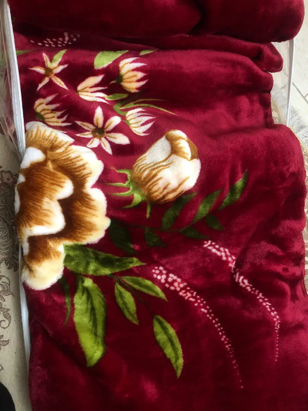 پتو نونو و اباژور قیمت مناسب|رختخواب، بالش، پتو|تهران, حکیمیه|دیوار