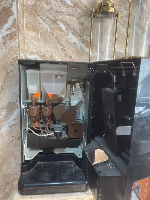 قهوه ساز تمام اتوماتیک صنعتی|کافی‌شاپ و رستوران|تهران, باغ فیض|دیوار