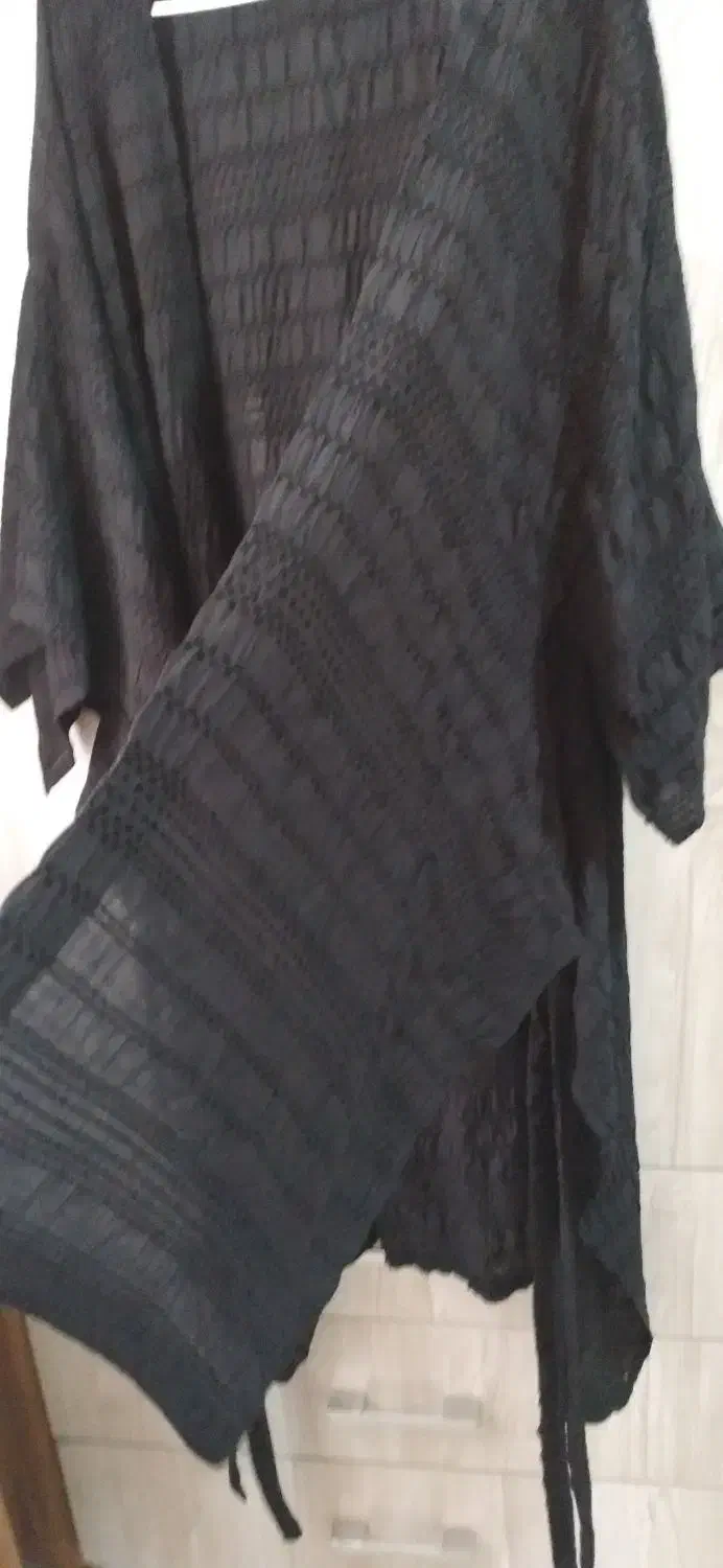 مانتو کرشه  مشکی مدل دار   زنانه بسیار نو و تمیز|لباس|تهران, مختاری|دیوار