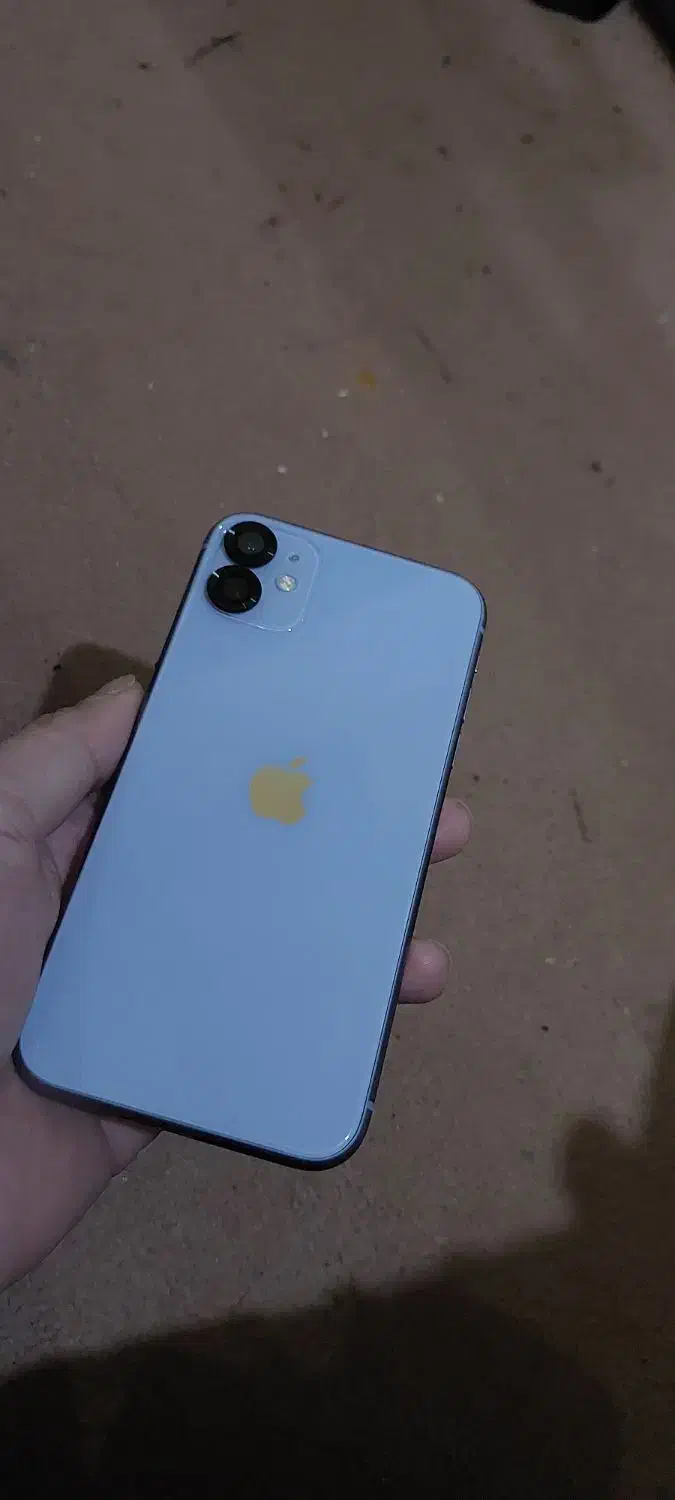 ایفون 11نرمال|موبایل|فردیس, منظریه|دیوار