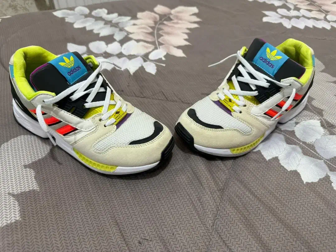 کتونی zx خط نارنجی سایز ۴۰|کیف، کفش، کمربند|فردیس, شهرک هفده شهریور|دیوار