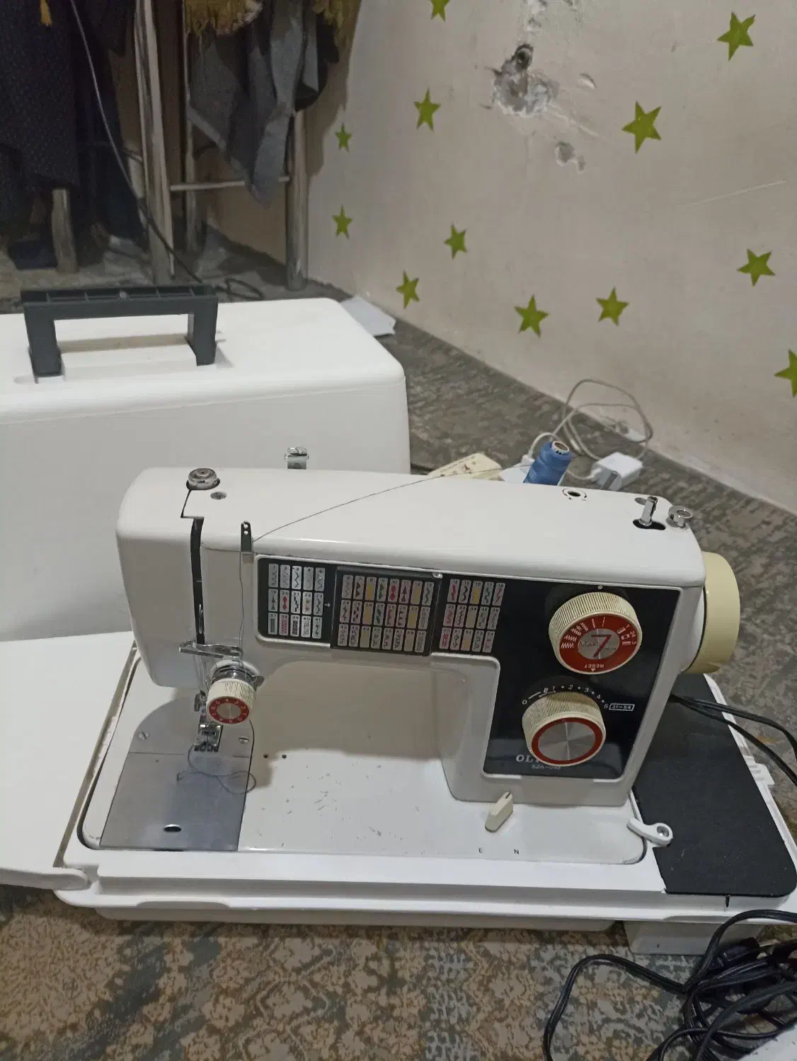 چرخ خیاطی|چرخ خیاطی و ریسندگی|شیراز, فخرآباد (دروازه کازرون)|دیوار