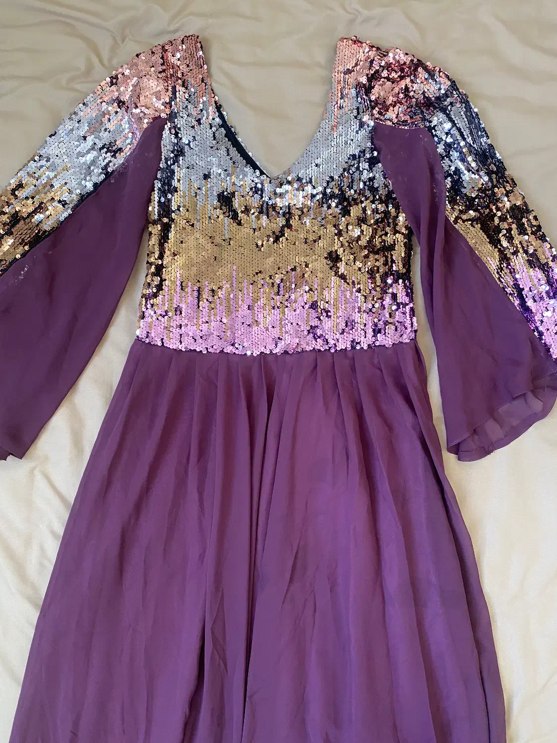 پیراهن ماکسی|لباس|شاهین‌شهر, عطار|دیوار