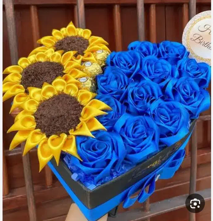 گل لاله، آفتابگردان روبانی|گل مصنوعی|ملایر, |دیوار