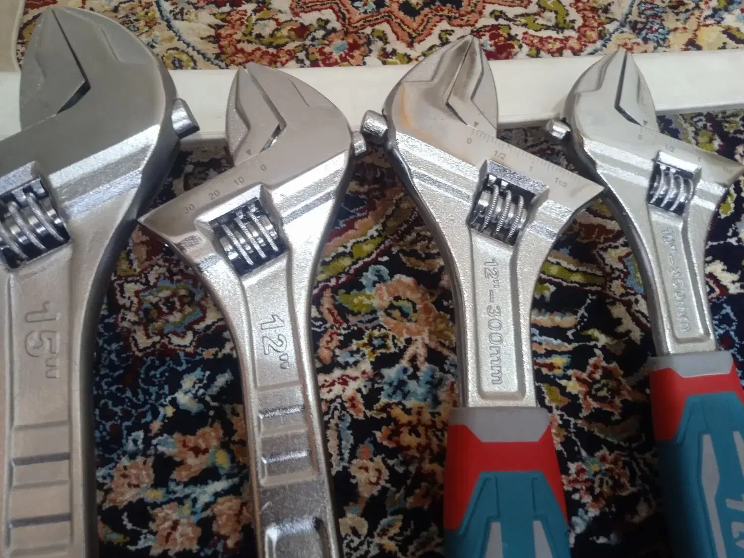 آچار فرانسه آچار دستگاه پرچ دو کشتی شارژی|ابزارآلات|اهواز, سپیدار|دیوار