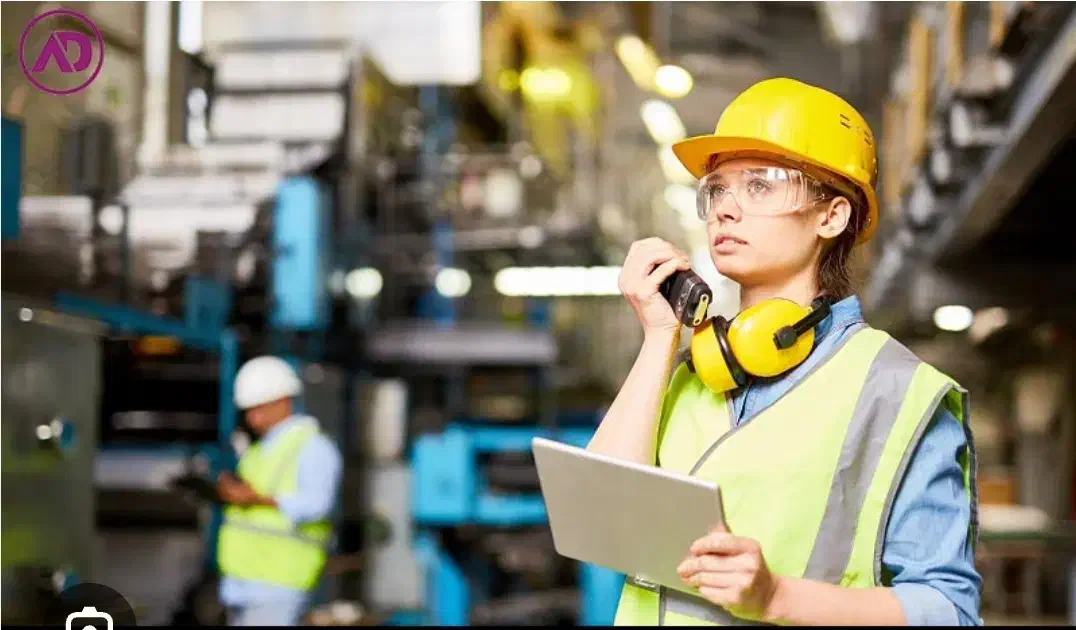 کارگر ساده خانم و آقا بنایی جوشکاری و نظافتچی|استخدام معماری، عمران و ساختمانی|سبزوار, توحیدشهر|دیوار