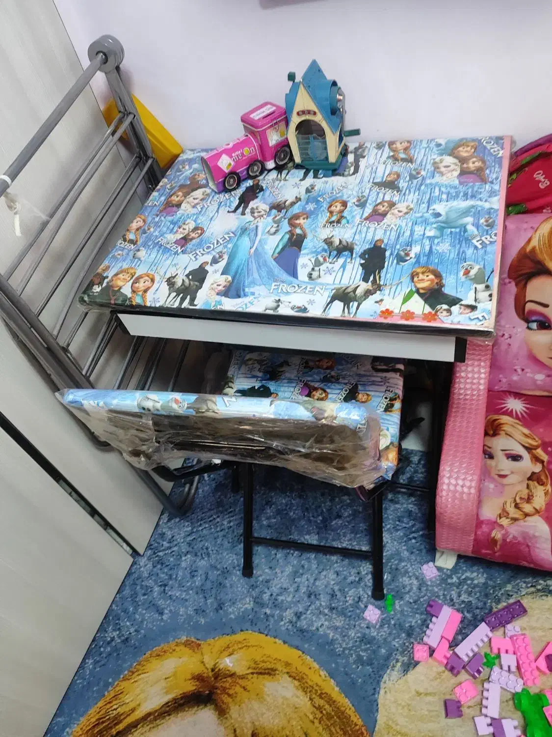 میز تخریر نو و سالم|میز تحریر و کامپیوتر|پاکدشت, پاکدشت (مامازند)|دیوار