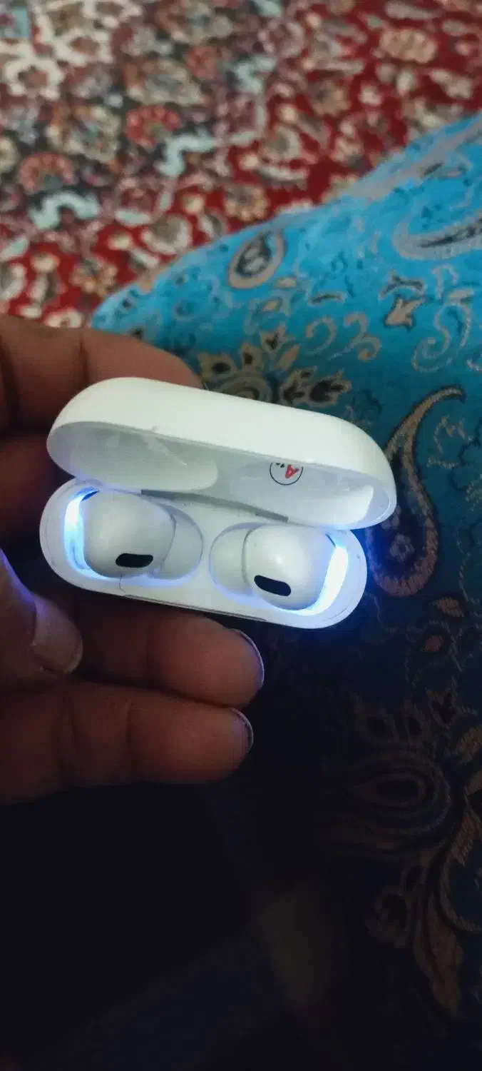 ایرپاد. هندسفری بلوتوث اصلی|لوازم جانبی موبایل و تبلت|زاهدان, |دیوار