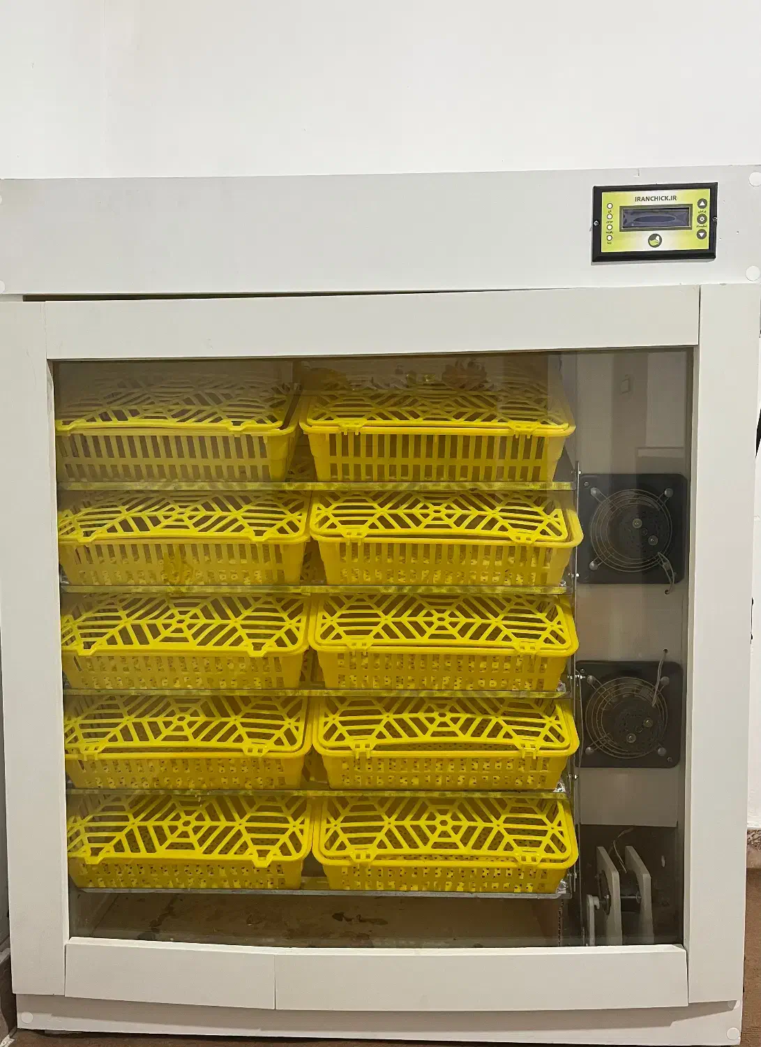فروش دستگاه جوجه‌کشی ۴۰۰ تایی|فروشگاه و مغازه|آمل, |دیوار