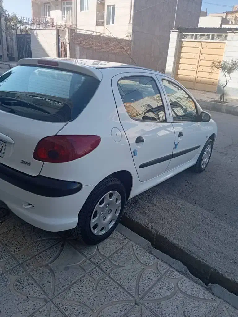 پژو ۲۰۶ مدل ۱۴۰۰|خودرو سواری و وانت|بوئین زهرا, |دیوار