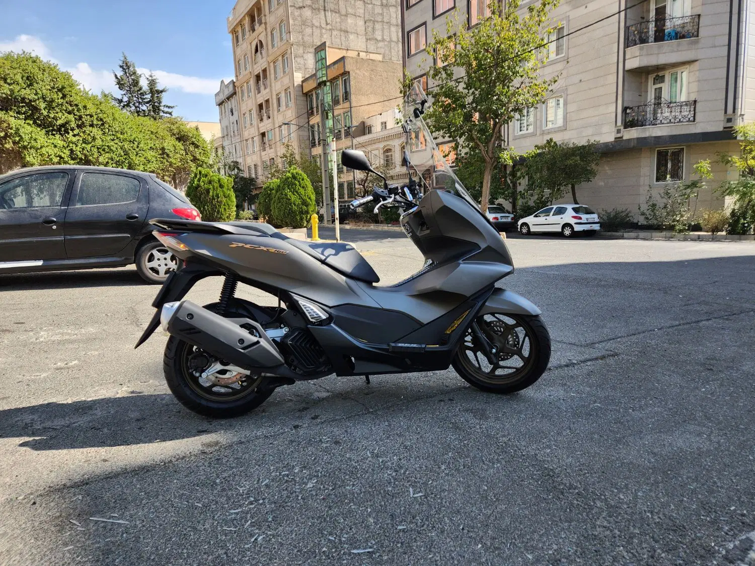 pcx 1404|موتورسیکلت|تهران, جنتآباد شمالی|دیوار