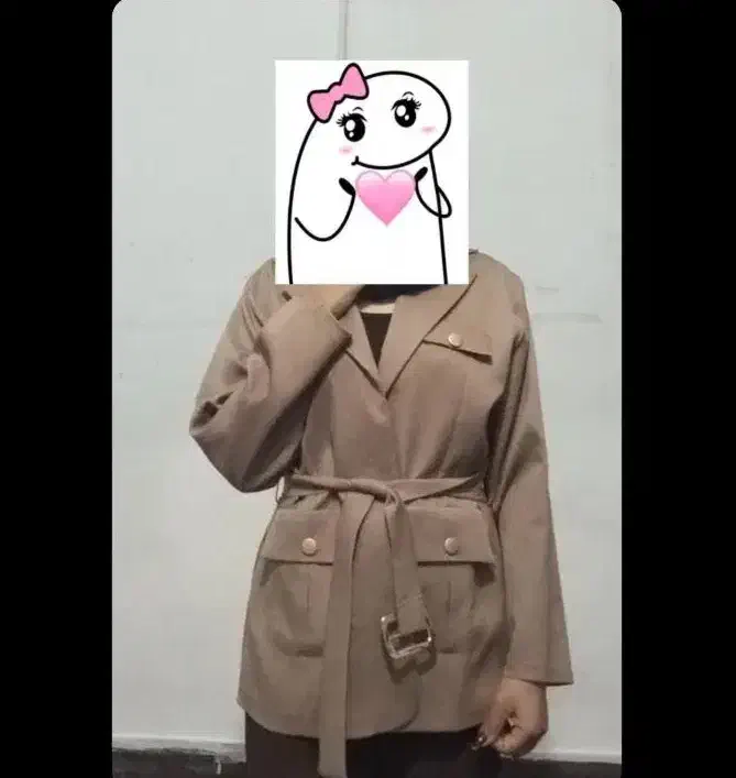 مانتو|لباس|داراب, |دیوار