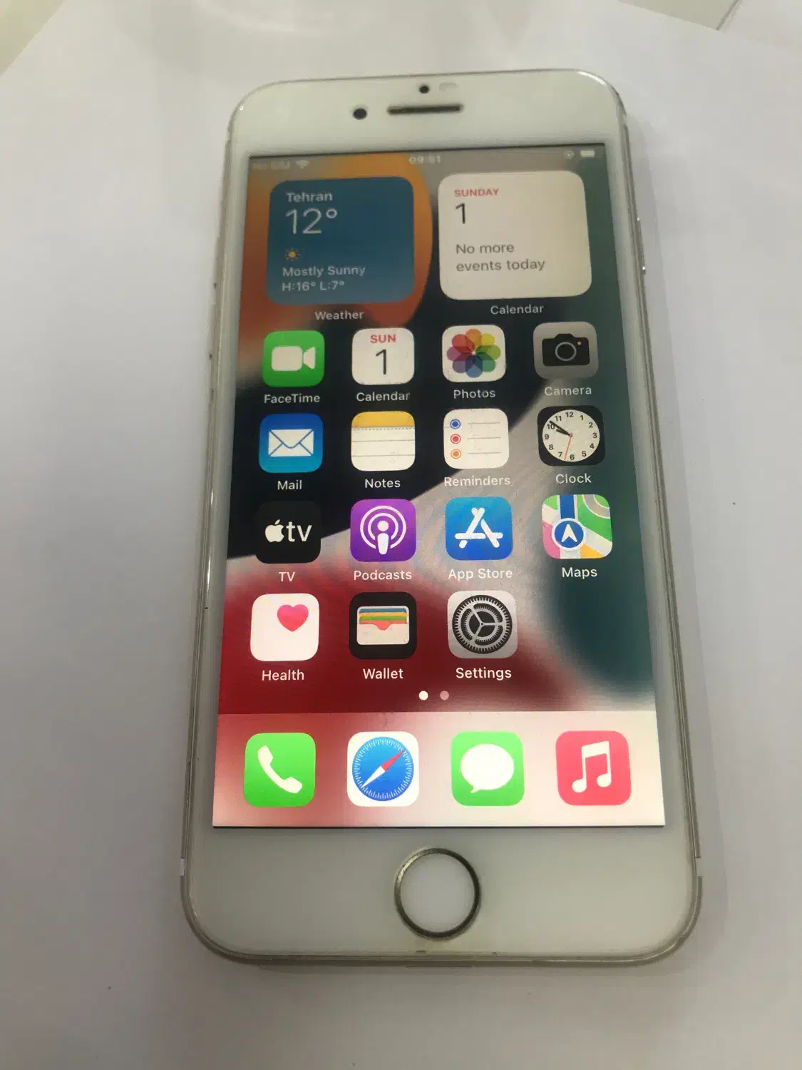 گوشی آیفون ۷ گلد ۳۲ گیگ سالم|موبایل|کرج, رجب‌آباد|دیوار