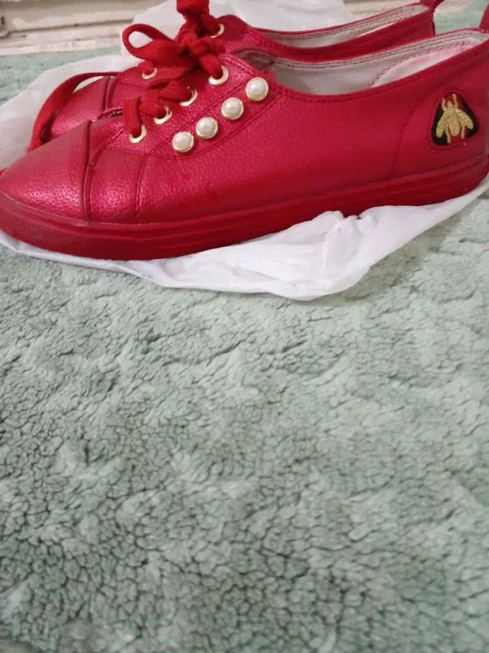 دخترانه|کیف، کفش، کمربند|قم, چهل درخت|دیوار