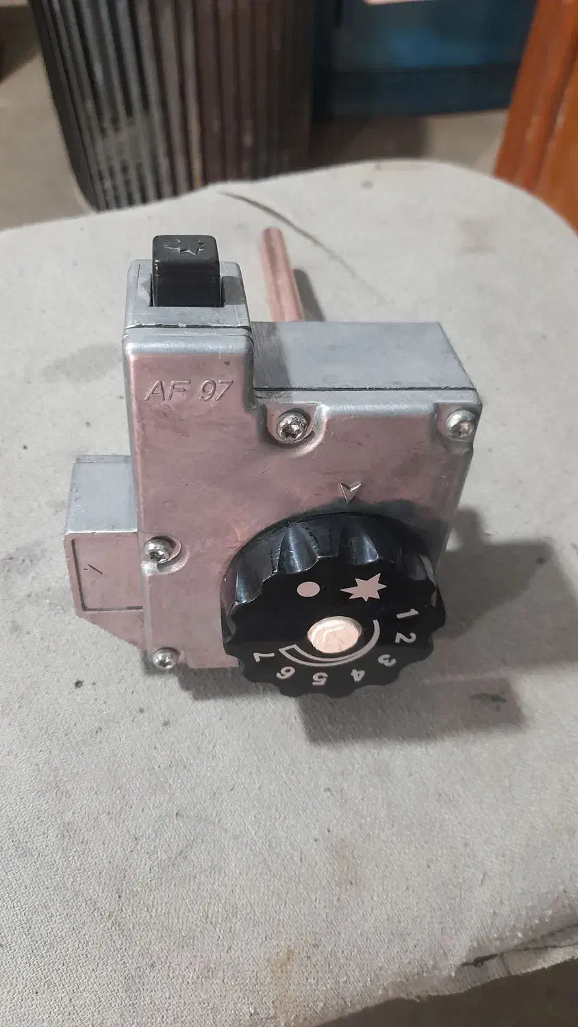 رگلاتور شیر گاز دستگاه ابگرمکن مخزنی|آبگرمکن، پکیج، شوفاژ|نیشابور, شهرک رسولی|دیوار