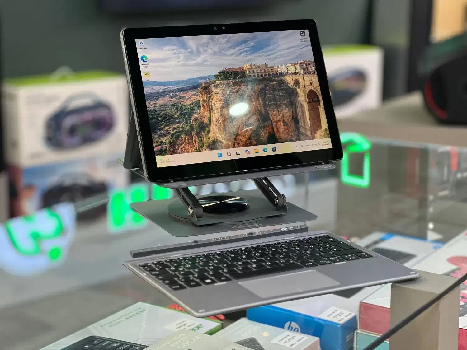 Dell Latitude 7210 2in1 یک دستگاه با دوکاربرد|رایانه همراه|کرمان, |دیوار