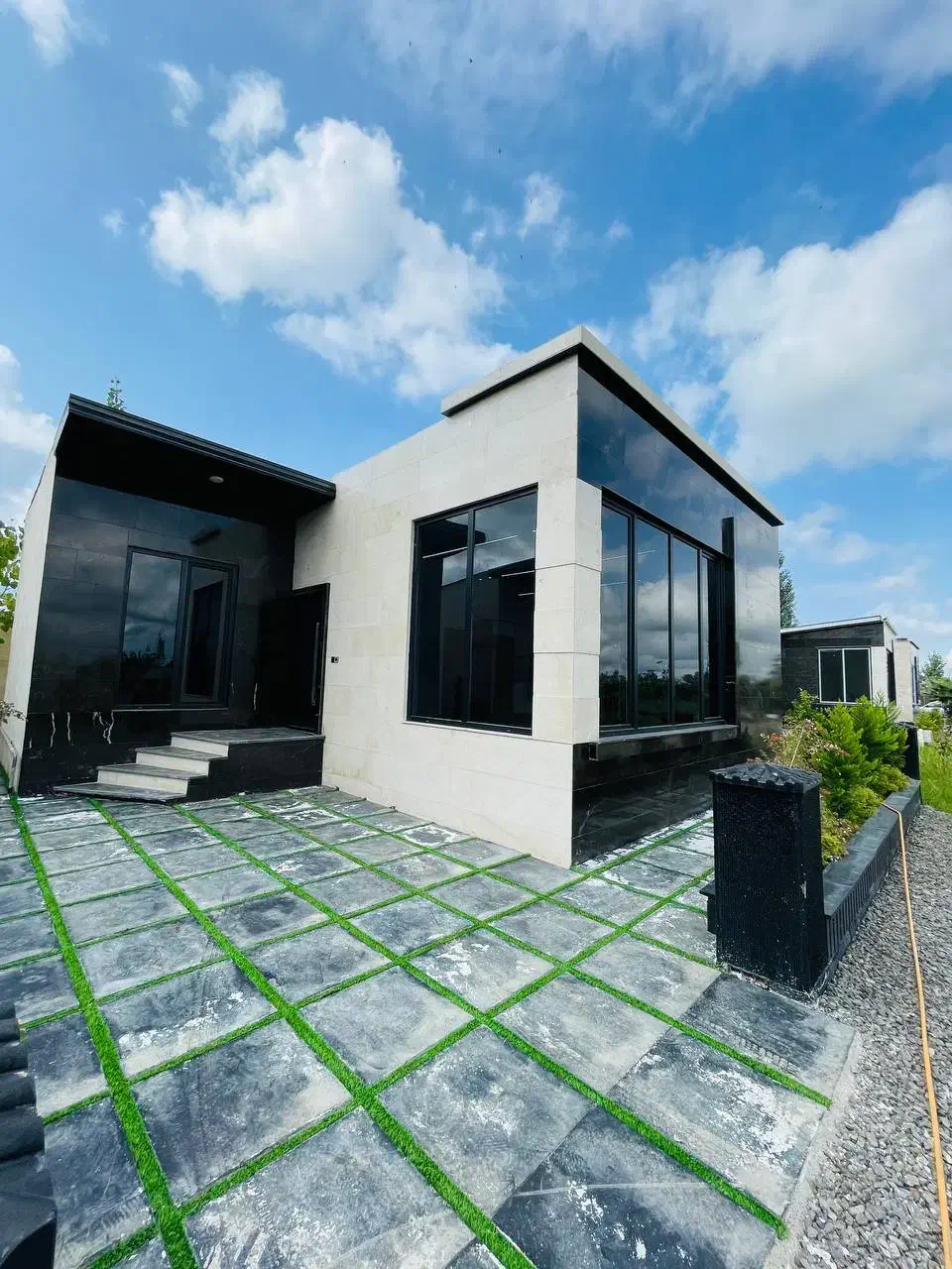 واقعی کاسبی زیرقیمت ۱۶۰متر سر ملک قرار بازدید|فروش خانه و ویلا|چمستان, |دیوار