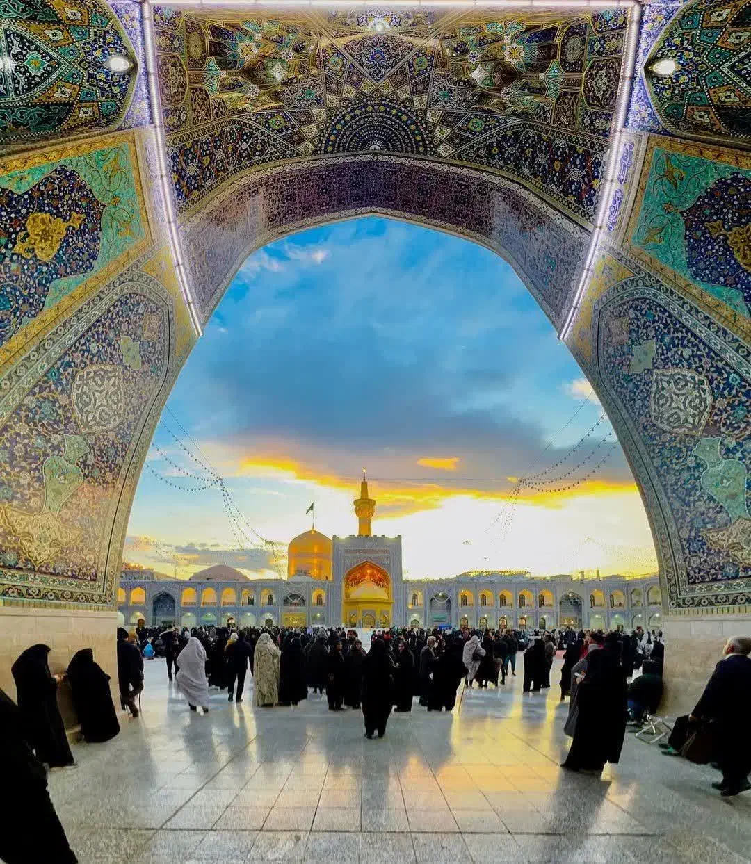 تور ریلی مشهد مقدس ویژه ماه ابان|تور و چارتر|یزد, |دیوار