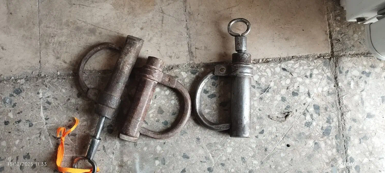 فروش لوازم قدیمی و آنتیک و کلکسیونی|کلکسیون اشیاء عتیقه|اراک, |دیوار