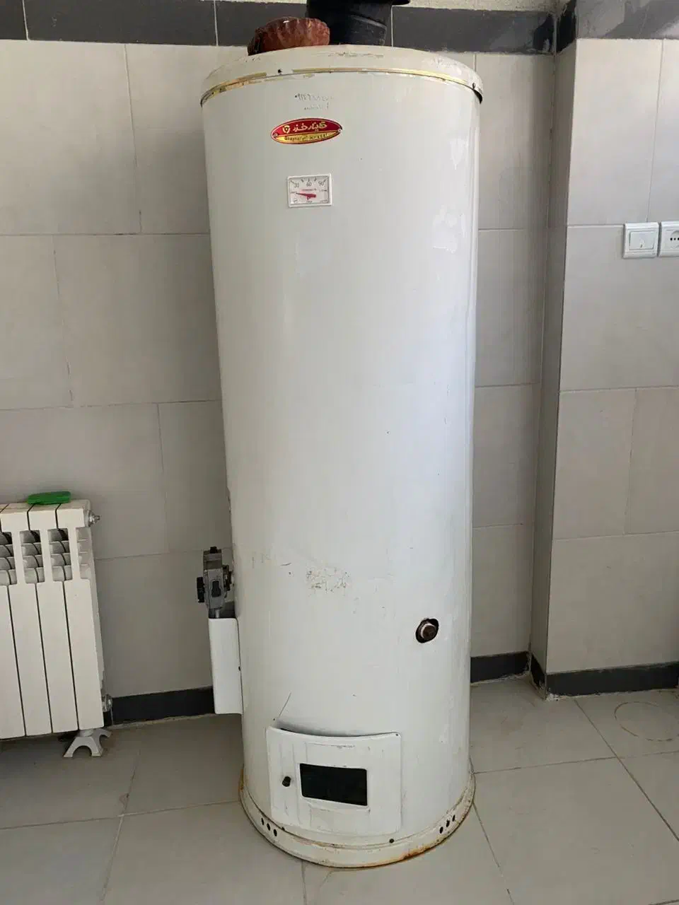 آبگرمکن کاملا سالم بزرگ|آبگرمکن، پکیج، شوفاژ|مهاباد (آذربایجان غربی), |دیوار