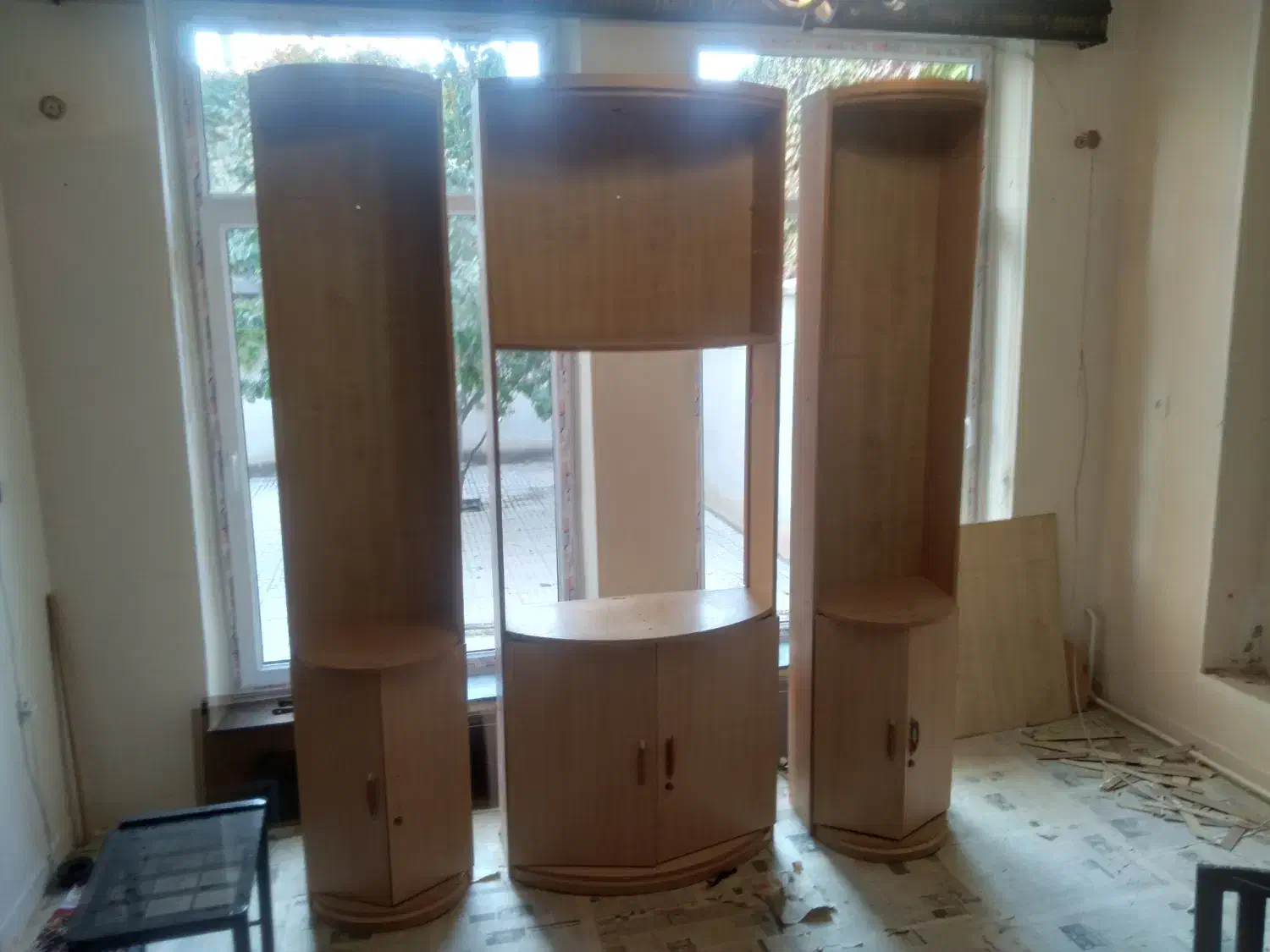 کمد دیواری|جاکفشی، کمد، دراور|میانه, |دیوار