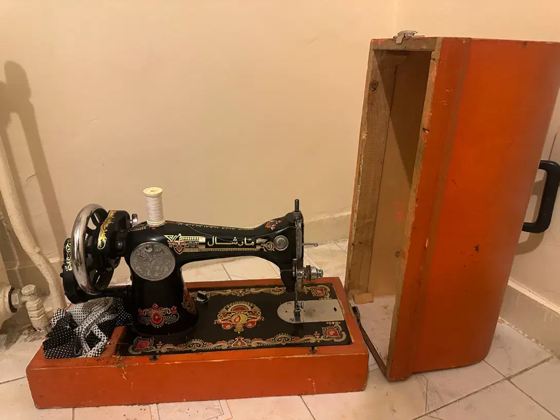 ضبط JVC- اتو پرسی Arcelik- چرخ خیاطی قدیمی Marshal|سیستم صوتی خانگی|تهران, هروی|دیوار