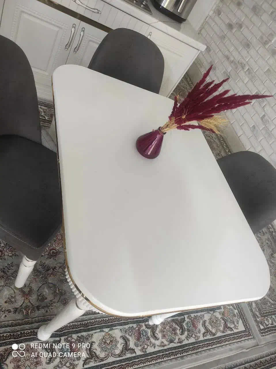 یک دست میزنهارخوری۴نفره چستردر حدآک|میز و صندلی غذاخوری|شاندیز, |دیوار