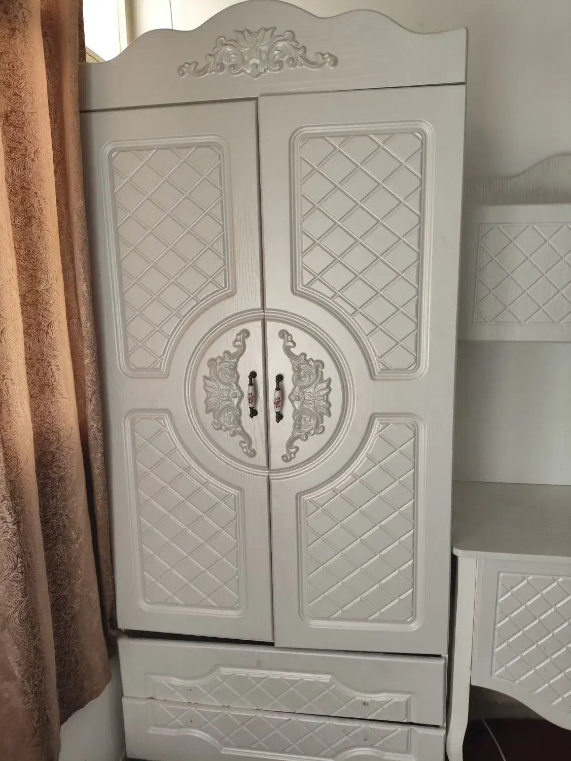 کمد و میز تحریر|میز تحریر و کامپیوتر|اسلام‌شهر, شهرک مفیدی|دیوار