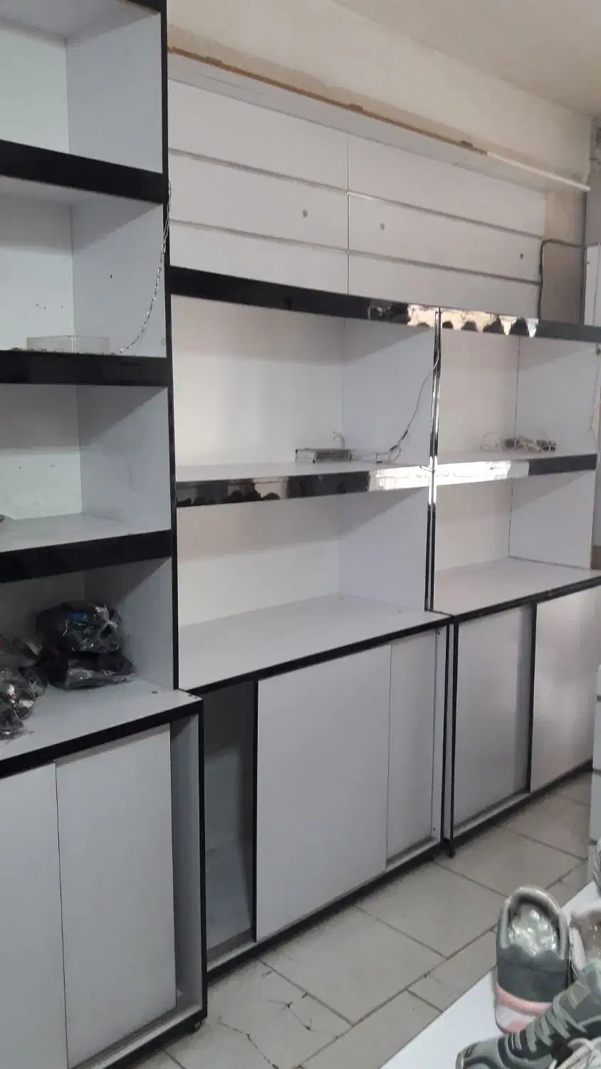 فروش ویترین ورگال تمام ام دی اف|فروشگاه و مغازه|کرج, پیشاهنگی|دیوار