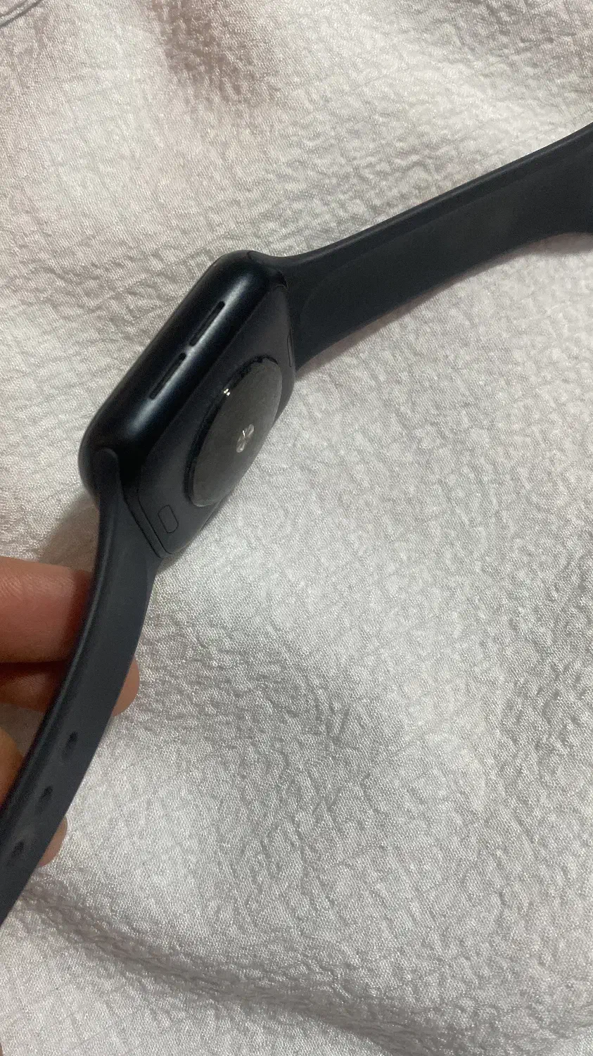 Apple Watch SE (2nd generation 2024) 40mm|ساعت|شیراز, قدوسی شرقی|دیوار