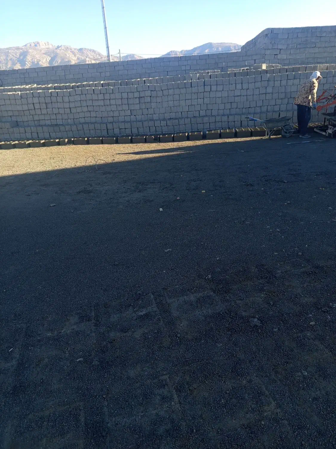 بلوک دیواری ۲۰ سانتی و۱۰ سانتی|مصالح و تجهیزات ساختمان|ایلام, |دیوار