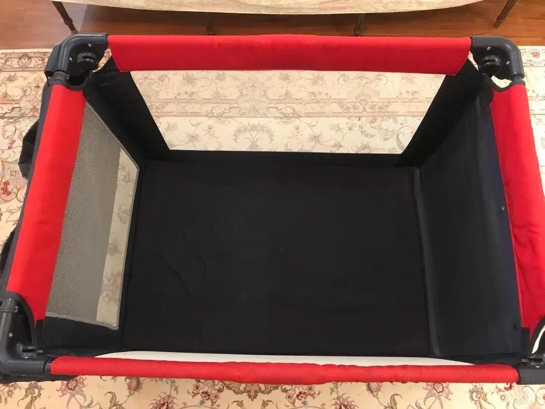 تخت و پارک برند پیرکاردین پاریس|تخت و صندلی بچه|تهران, پاسداران|دیوار