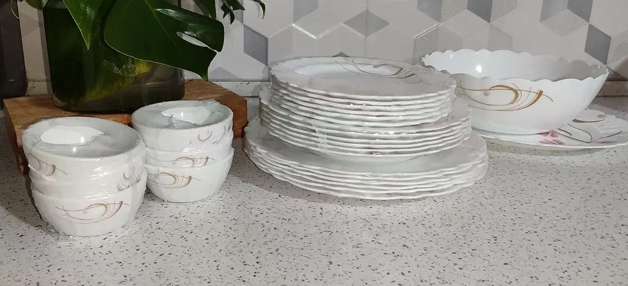 ظرف 26پارچه|ظروف سرو و پذیرایی|گنبد کاووس, |دیوار