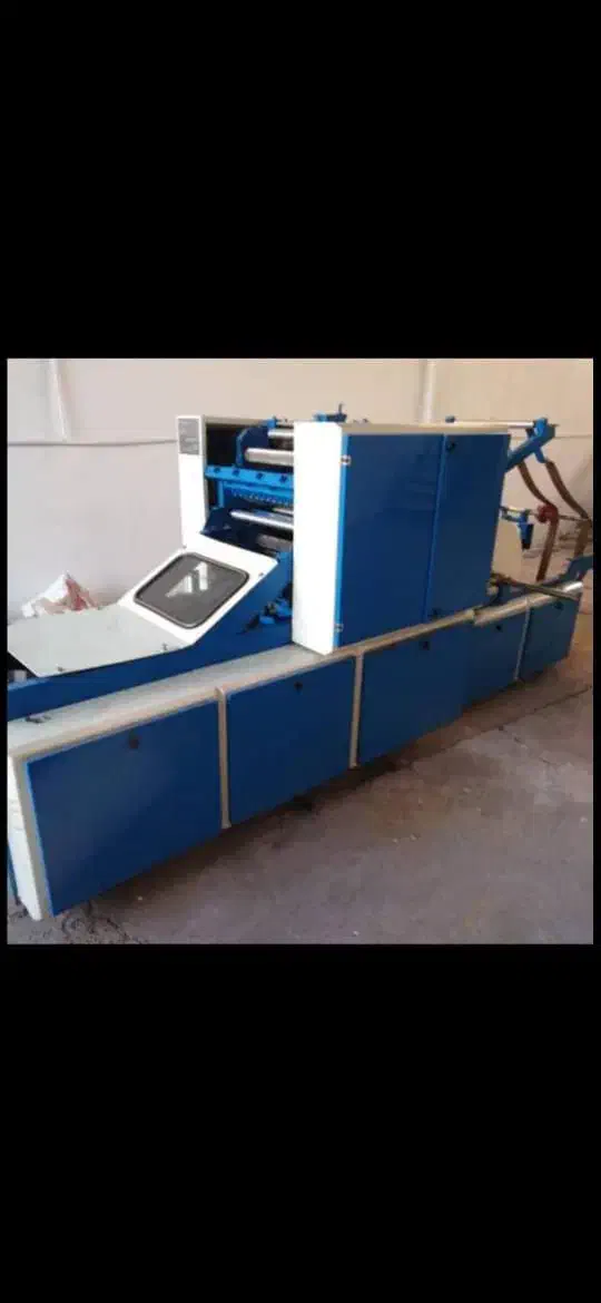 خط فولکات دستمال کاغذی صنعتی و خانگی|ماشین‌آلات صنعتی|شیراز, شهرک صنعتی|دیوار