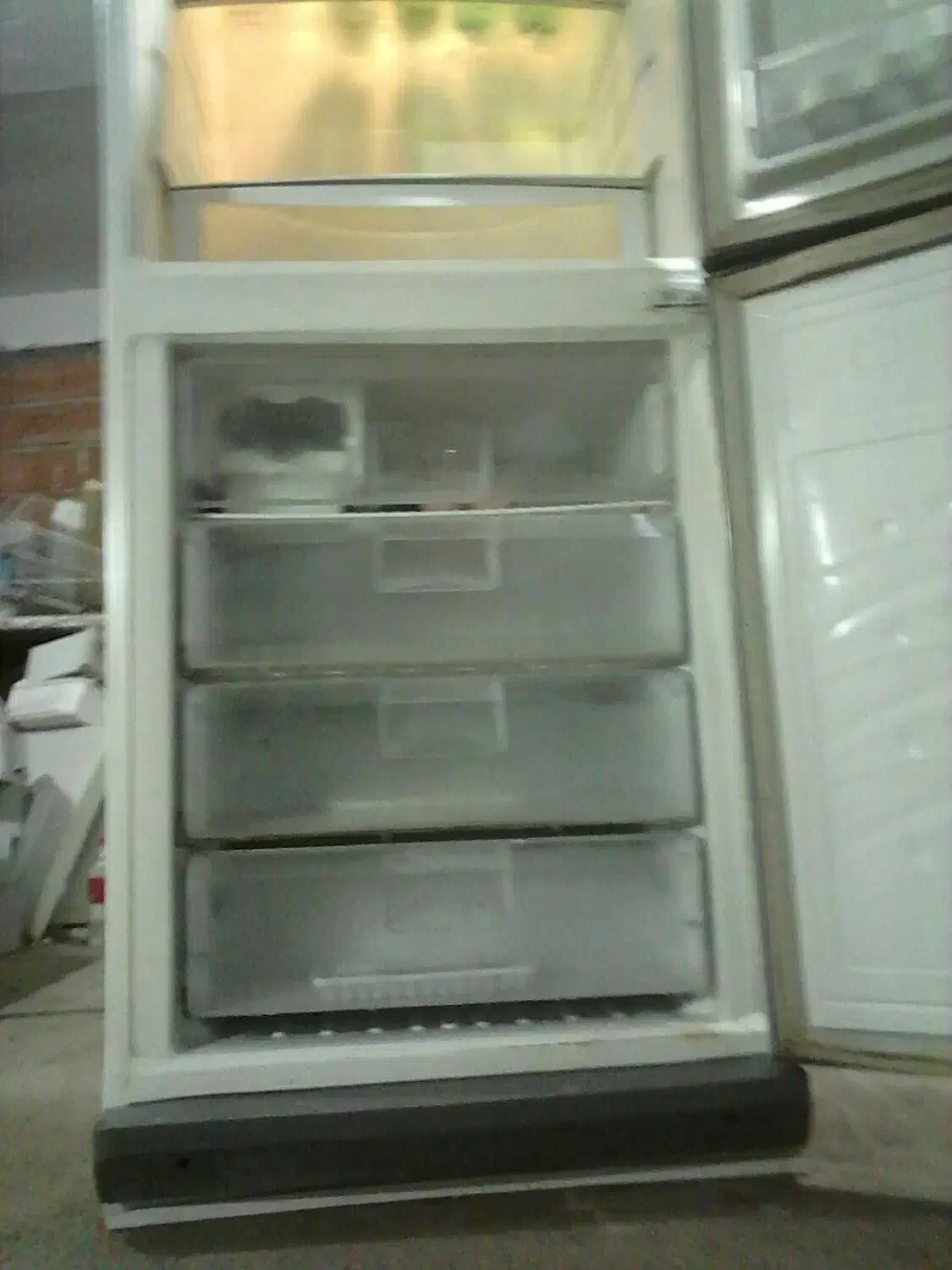 یخچال فریزرسوزان با موتورال جی کره ای|یخچال و فریزر|ساری, |دیوار