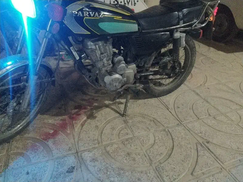 پرواز ۲۰۰ کاربرات۹۵|موتورسیکلت|همدان, |دیوار