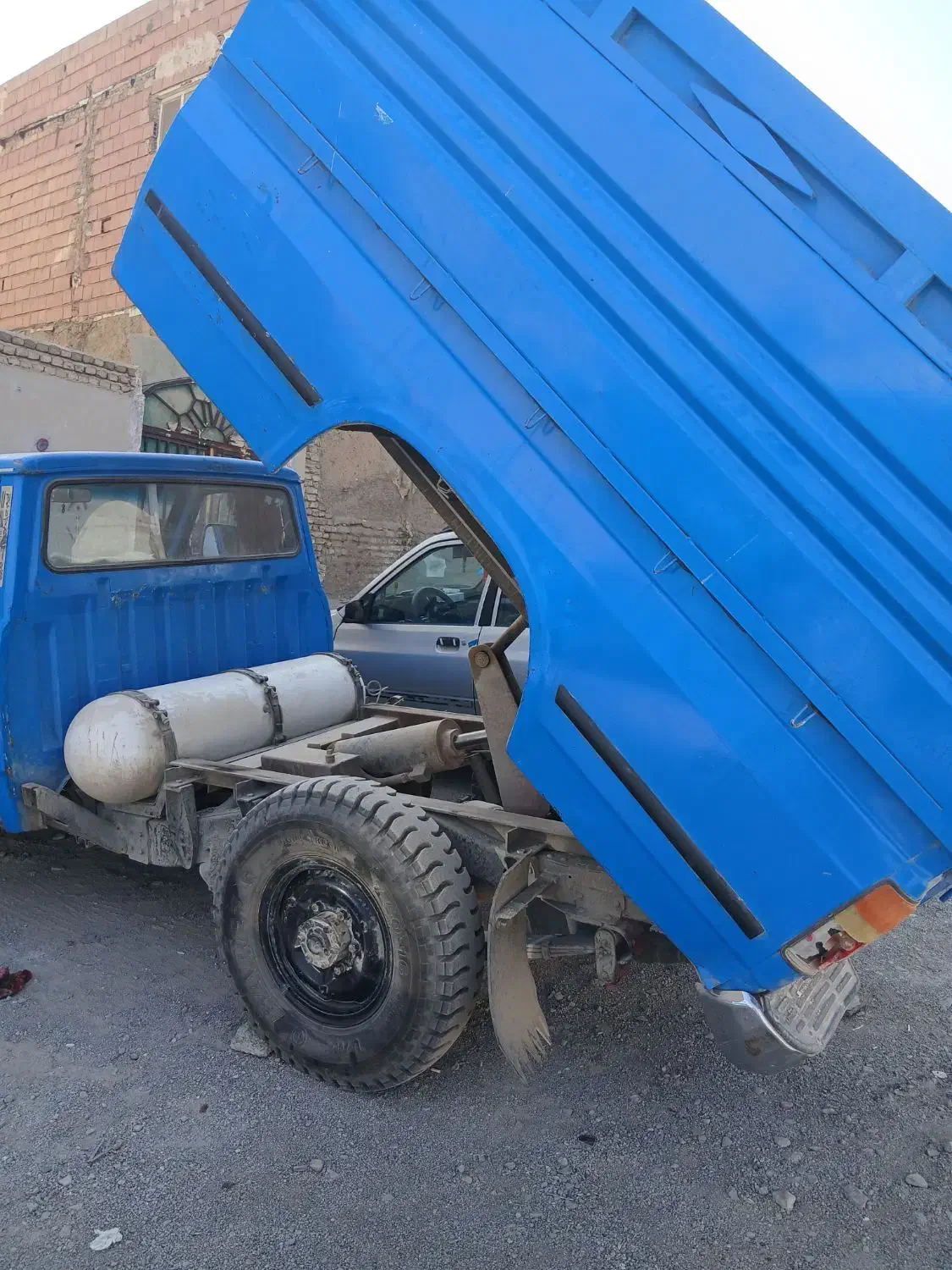 حمل نخاله و پخش مصالح ساختمانی|خدمات حمل و نقل|تهران, استاد معین|دیوار