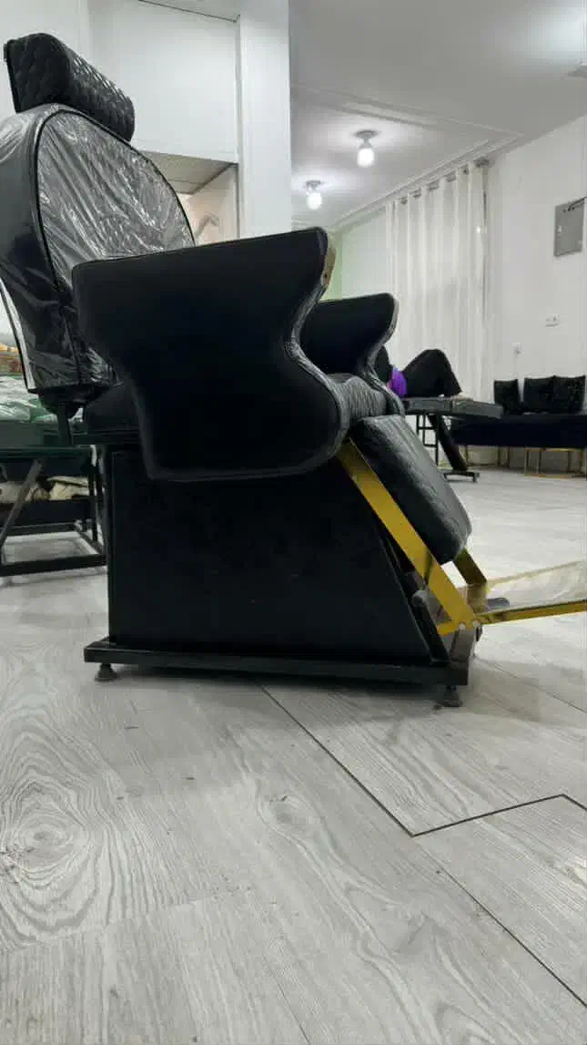 صندلی اصلاح|آرایشگاه و سالنهای زیبایی|ایذه, |دیوار