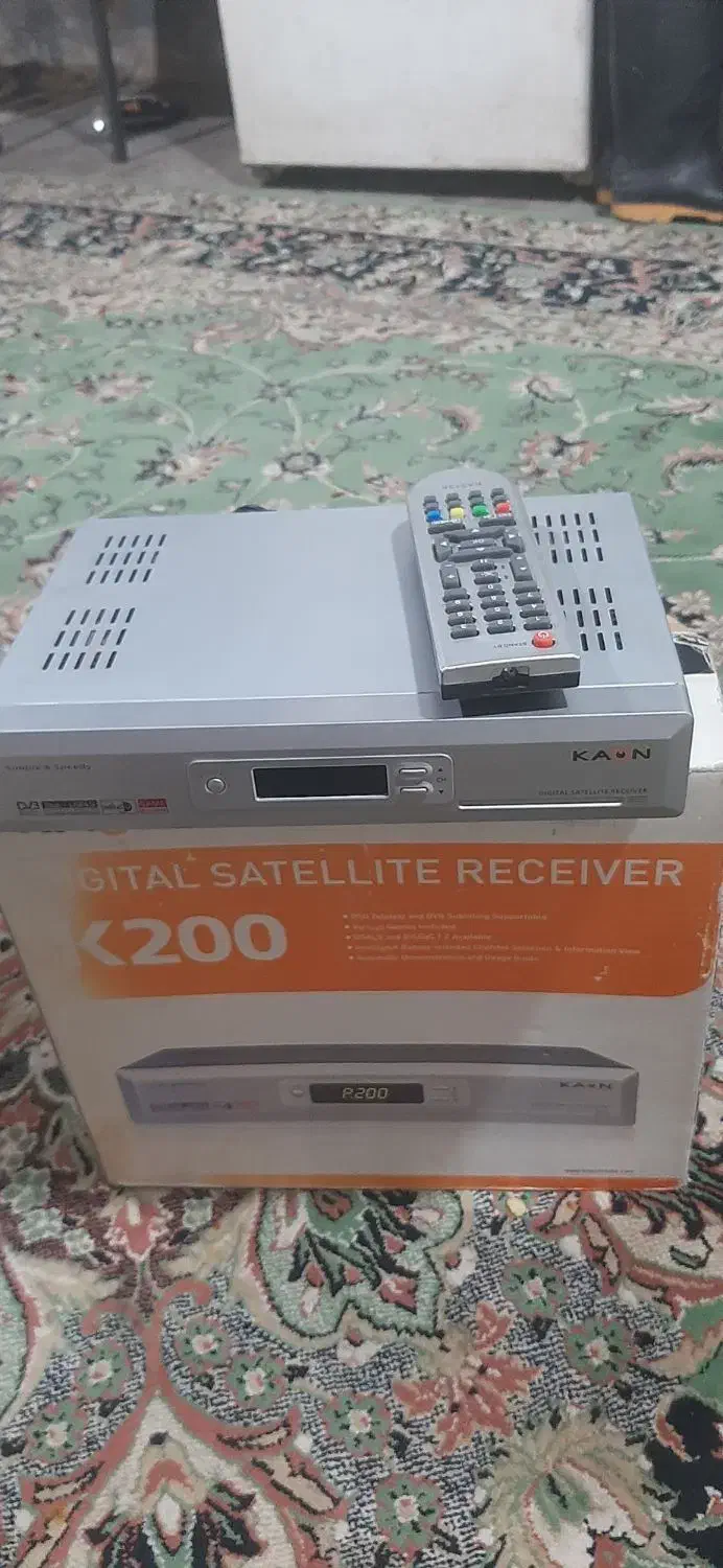 گیرنده دیجیتال|صوتی و تصویری|ری, علایین|دیوار