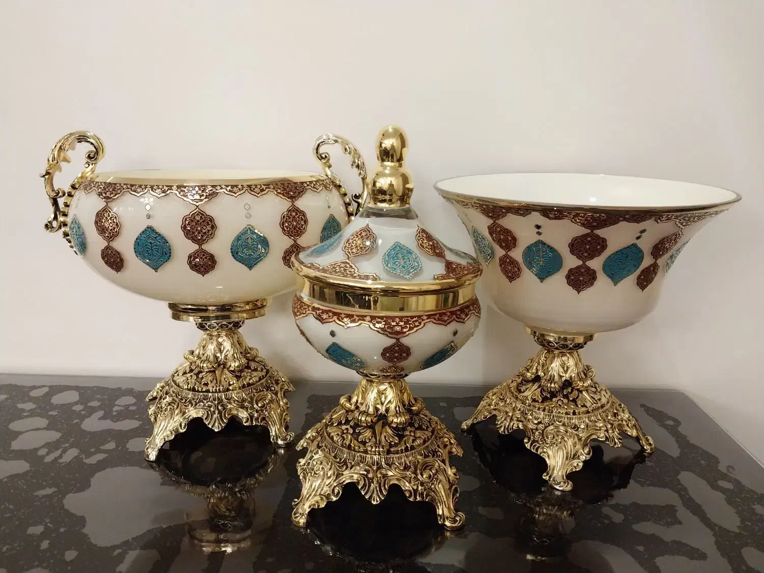 ظروف آنتیک پذیرایی|ظروف سرو و پذیرایی|تهران, زعفرانیه|دیوار