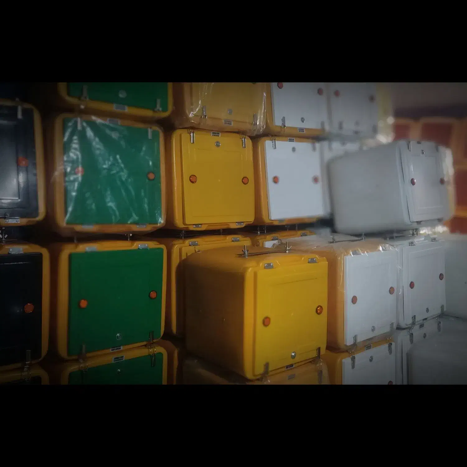 باکس صندوق جعبه غذا پیک موتور موتوری موتورسیکلت|کافیشاپ و رستوران|تهران, شهرک استقلال|دیوار