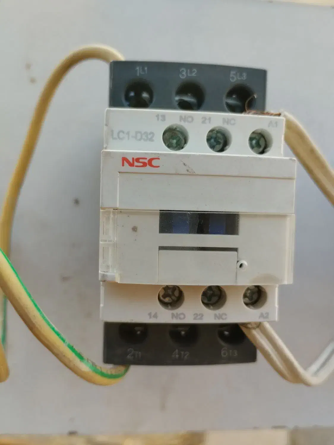 جعبه فیوز،فیوز،کنتاتور.دو شاخ پریز|سایر لوازم برقی|کرمان, |دیوار