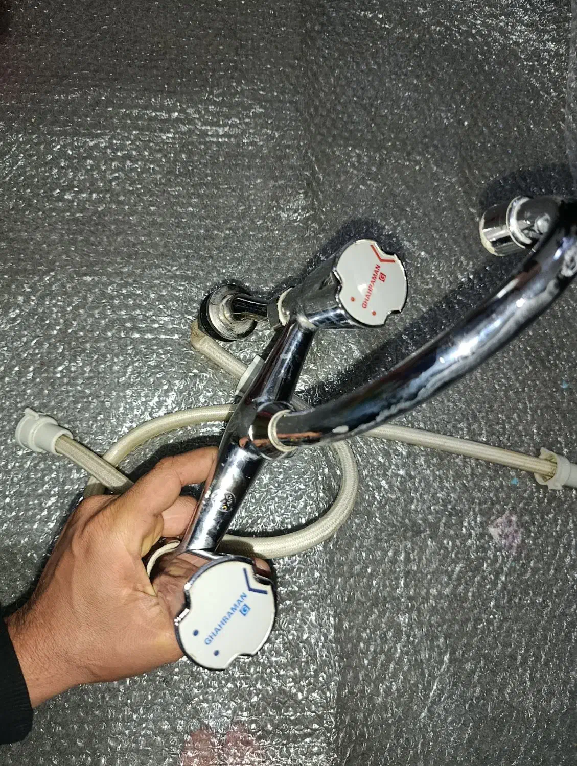 روشویی|لوازم سرویس بهداشتی|دوگنبدان, |دیوار