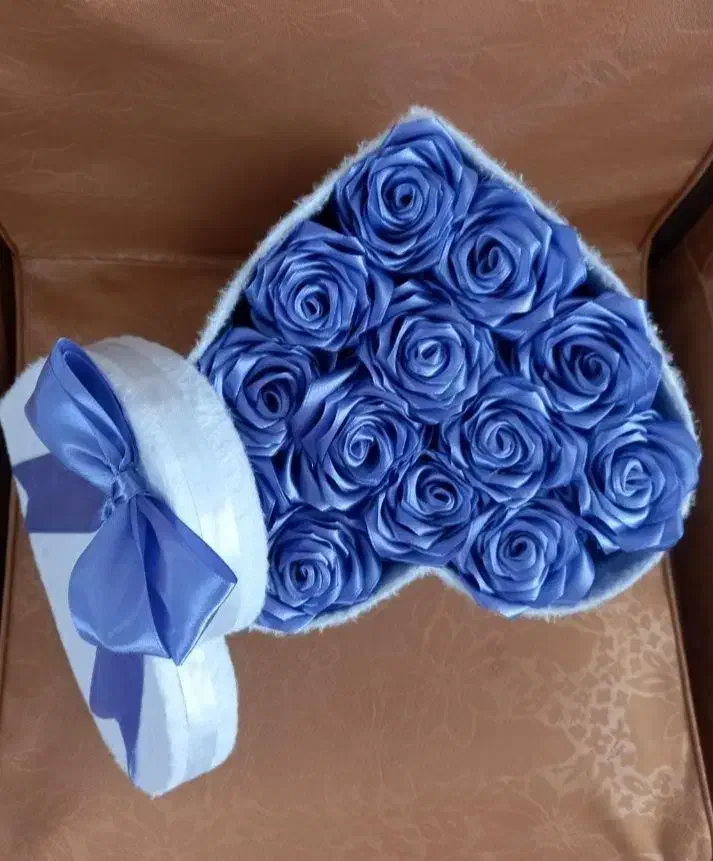 نواع گل ربانی جاویدان|گل مصنوعی|زاهدان, |دیوار