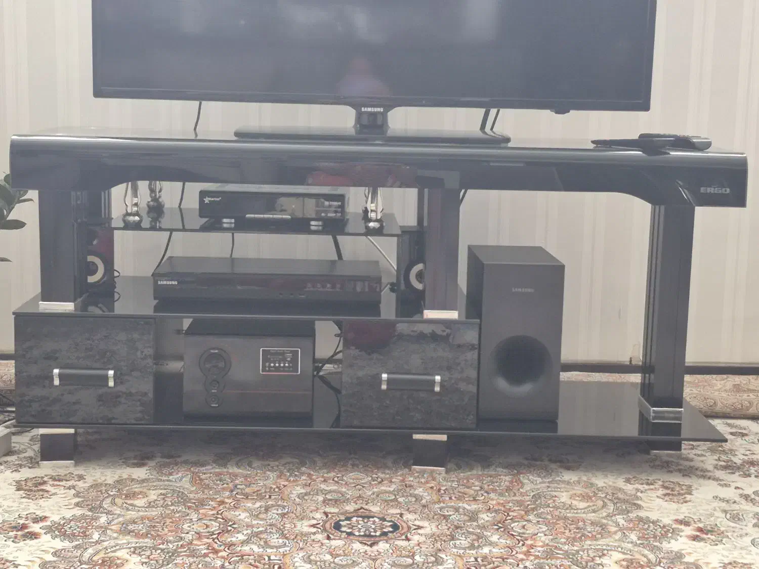 میزتلویزیون|میز تلویزیون|فولادشهر, B6|دیوار