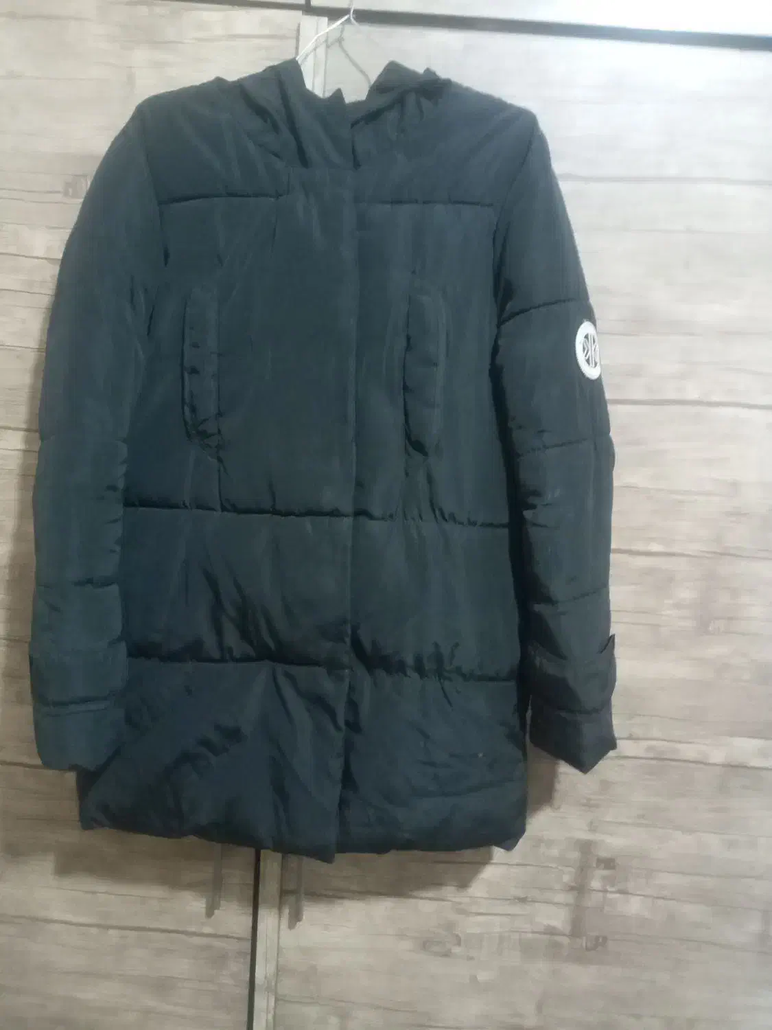 کاپشن درحدنو|لباس|هشتگرد, شهرک مهستان ۱|دیوار