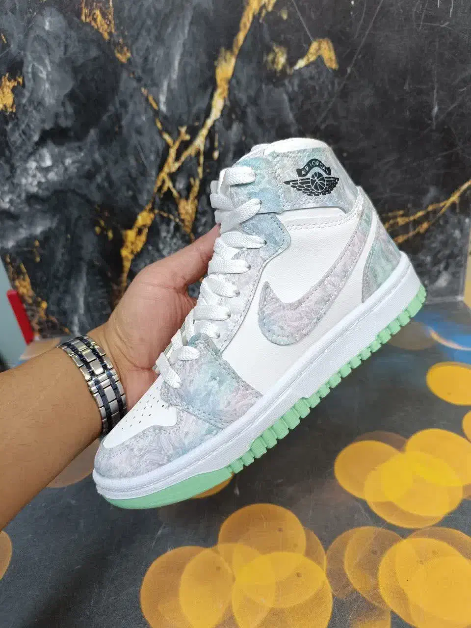 کتونی + جردن وان دراگون&|کیف، کفش، کمربند|قم, زنبیل آباد|دیوار